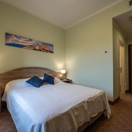 Affittacamere Podere Valserena Monteroni d'Arbia Bagian luar foto